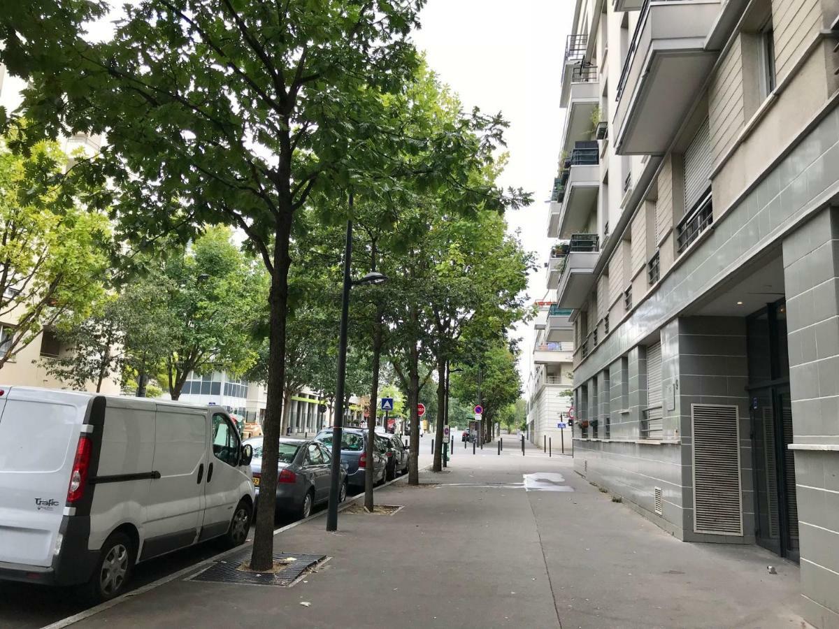 F2 Paris 10Eme Gare Du Nord - Stade De France - Parking Saint-Denis (Seine-Saint-Denis) Exterior foto